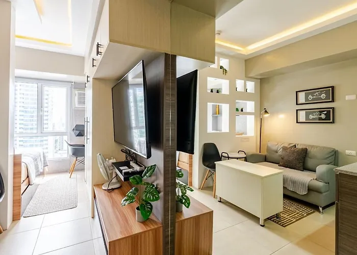 27th Floor It Park Walking Distance To Everything